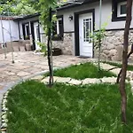 לינה וארוחת בוקר Musala 1