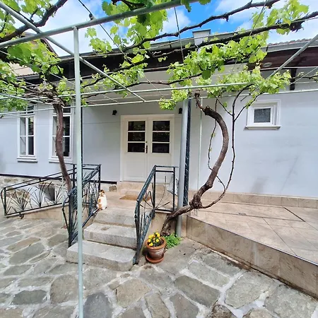 Musala 1 Bed and Breakfast *